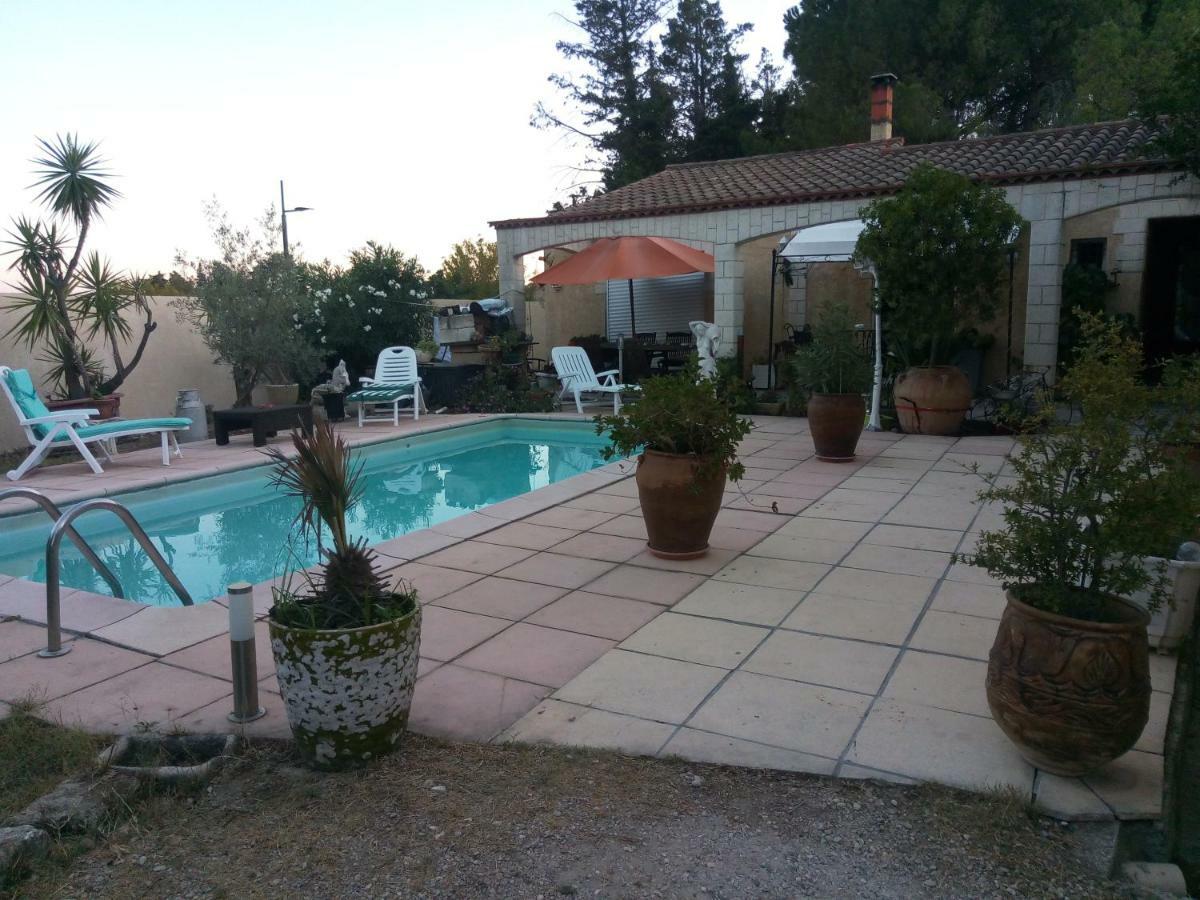 Gite Chez Mamiyo Gallargues Le Montueux 외부 사진