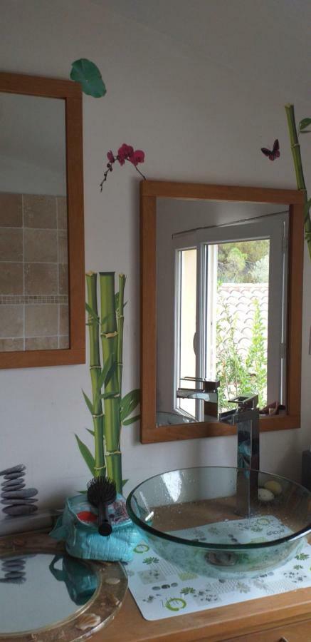 Gite Chez Mamiyo Gallargues Le Montueux 외부 사진
